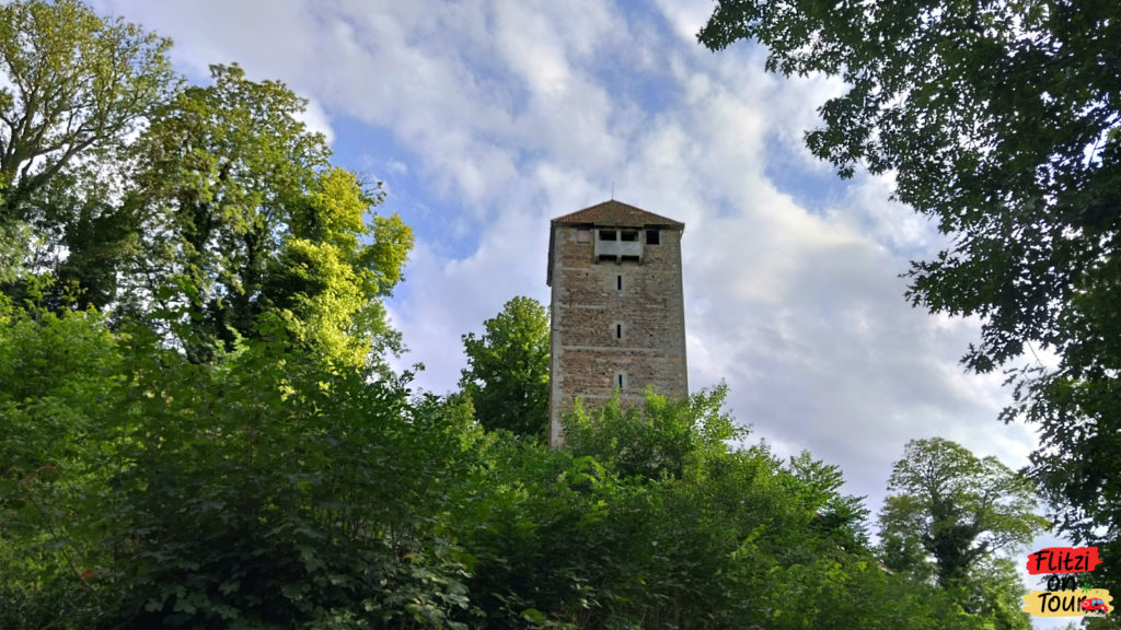 Hauptturm in der Burg Schaumburg